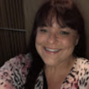 Meet your Posher, Janet